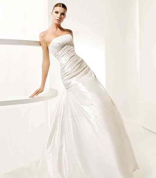 avance-la-sposa-2010-modelo-legado_b