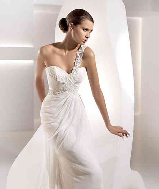 avance-pronovias-2010-modelo-gabriela_a