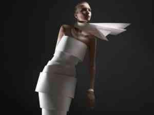 paperdress-508x381